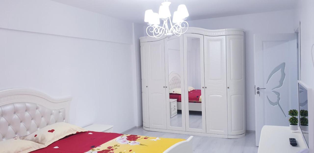 White Apartament, Brăila Exteriér fotografie